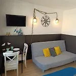 Apartment Good Night In